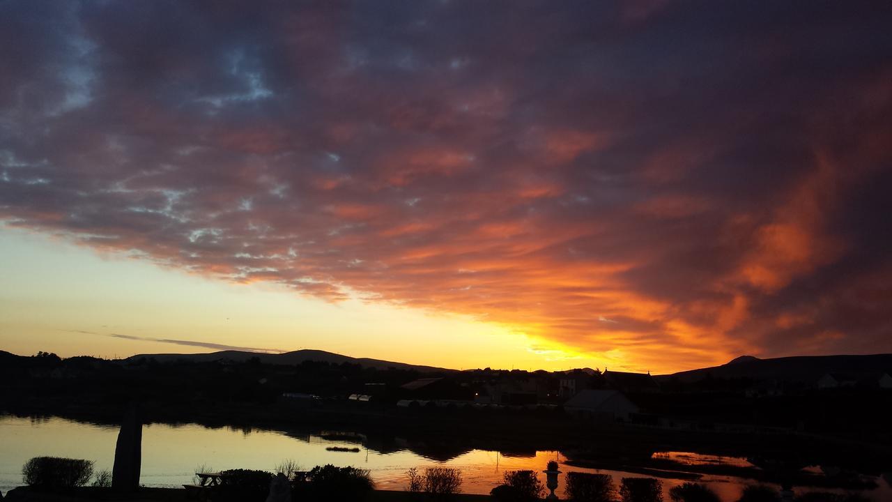 Caisleain Oir Hotel Annagry Eksteriør bilde